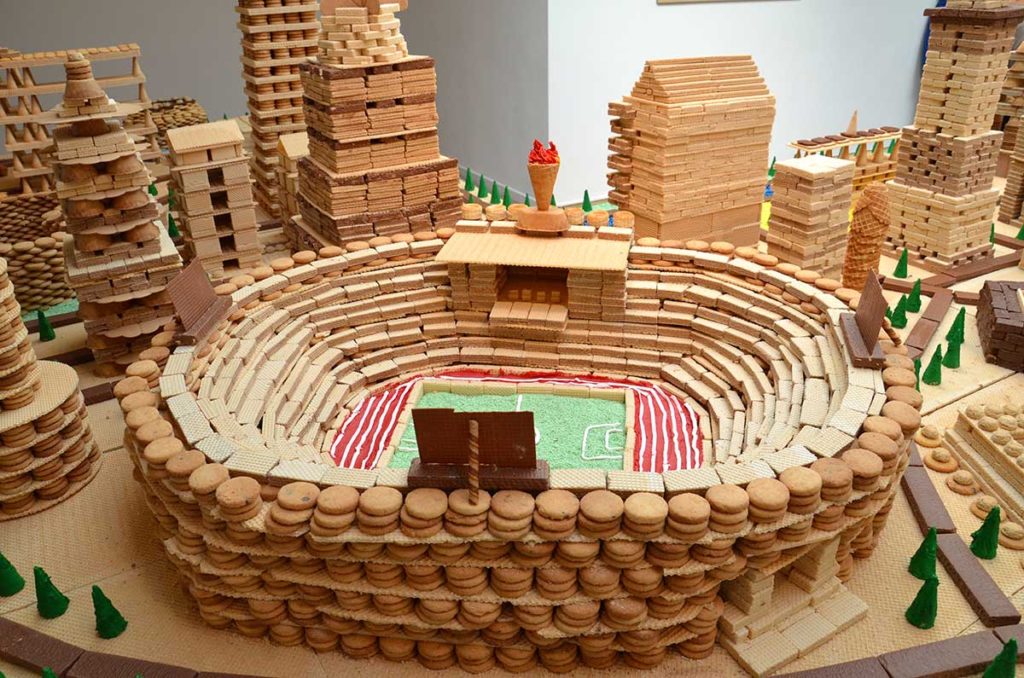 Aarhus stadion bygget af kiks og kager.
